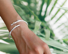 Load image into Gallery viewer, Into the Woods Bracelet | Bracelet for Women | Crafted in 925 Sterling Silver
